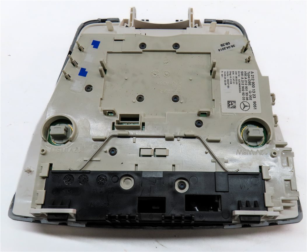 Thumbnail 6: 14 MERCEDES E350 W212 FRONT INTERIOR OVERHEAD DOME LIGHT LAMP w/SWITCHES (Black)