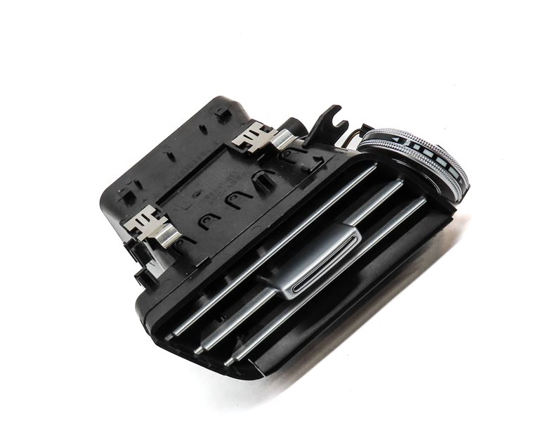 Thumbnail 3: 2014 MERCEDES E350 (W212) FRONT LEFT DRIVER DASH HEAT AIR AC VENT (Black)