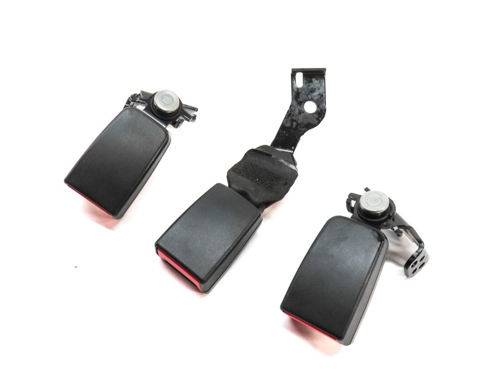 14 MERCEDES E350 W212 REAR LEFT CENTER RIGHT SEAT SEATBELT BUCKLE RECEIVER SET/3