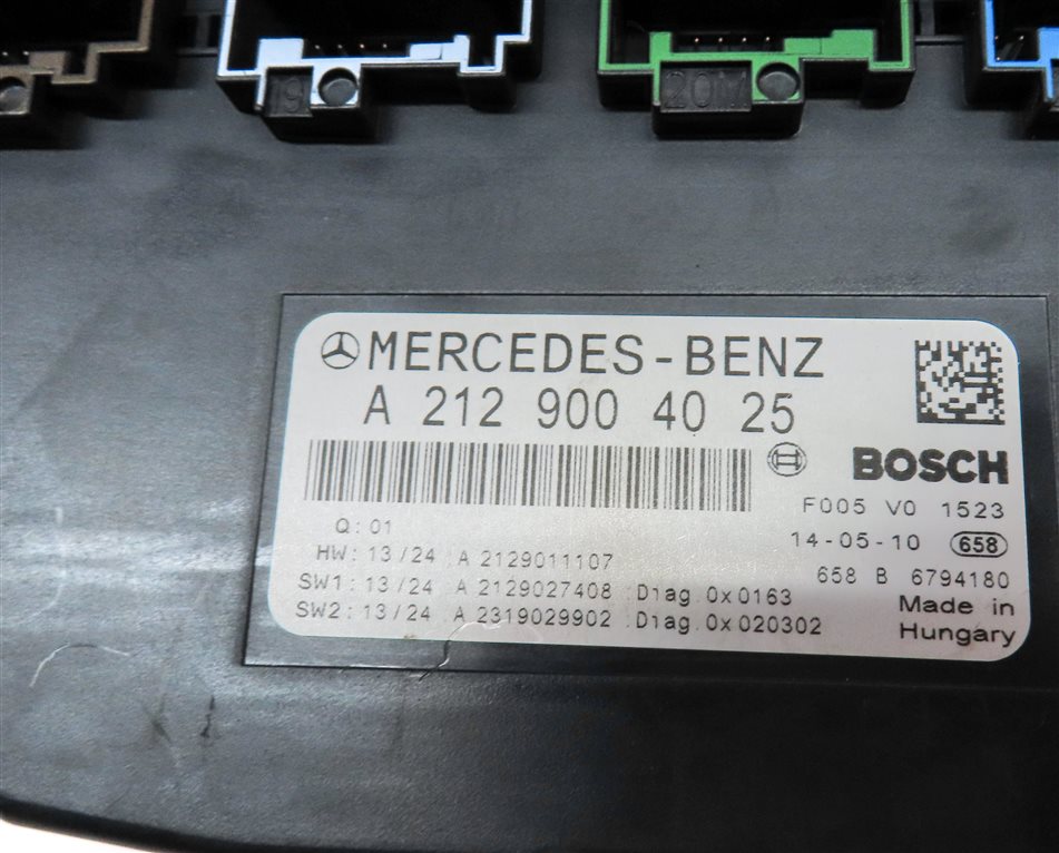 Thumbnail 6: 14-15 MERCEDES E SL CLS (C218 R231 W212) FRONT SIGNAL ACQUISITION CONTROL MODULE