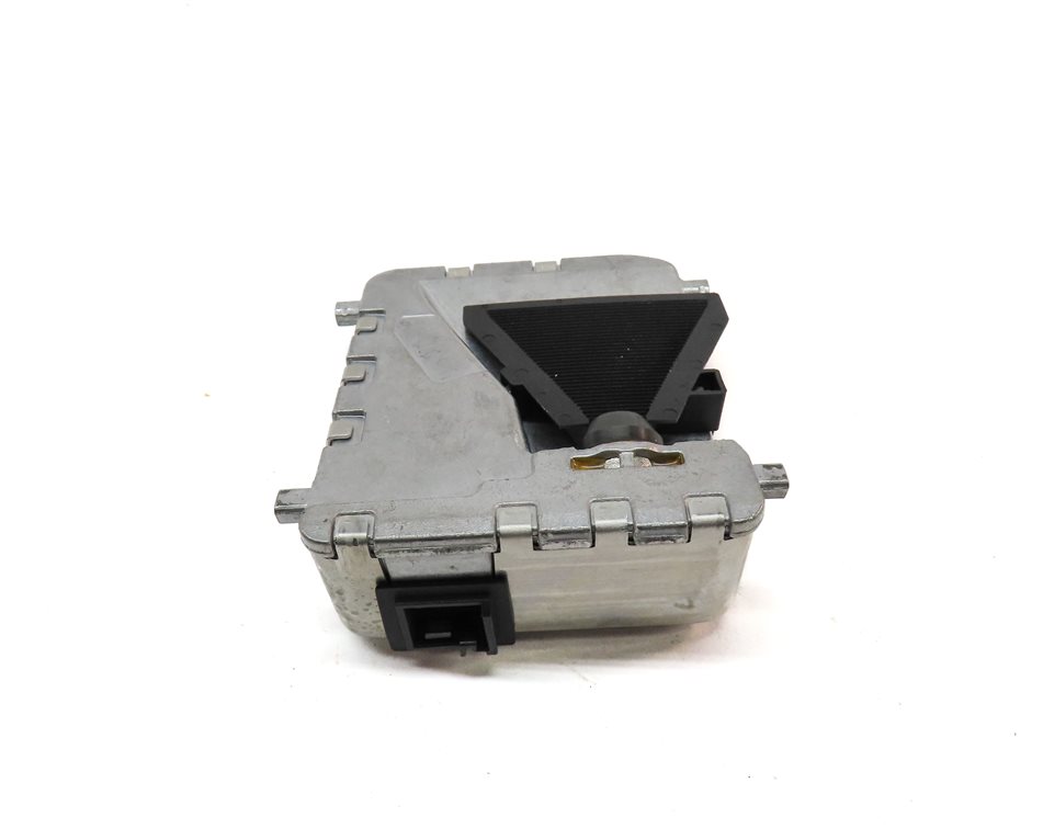 Thumbnail 4: 2014 MERCEDES E-CLASS (W212) FRONT WINDSHIELD LANE KEEP ASSIST CAMERA