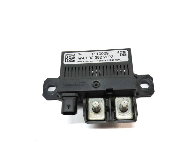 Thumbnail 2: 2014 MERCEDES E350 (W212) 3.5L (276.952) ENGINE BATTERY RELAY CONTROL MODULE