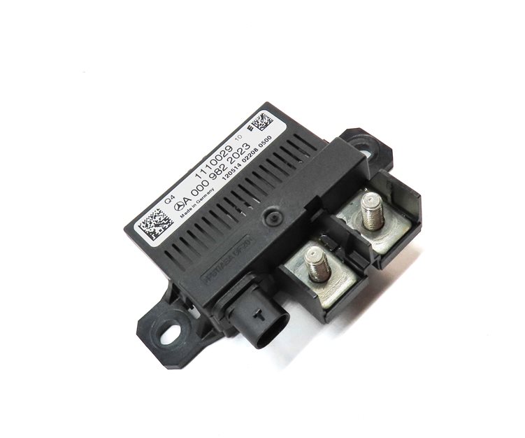 Thumbnail 3: 2014 MERCEDES E350 (W212) 3.5L (276.952) ENGINE BATTERY RELAY CONTROL MODULE