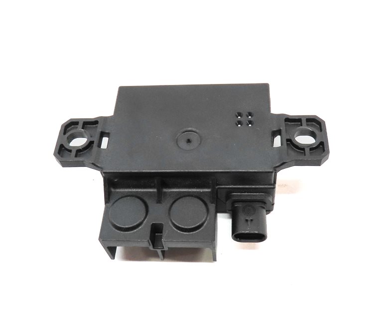 Thumbnail 5: 2014 MERCEDES E350 (W212) 3.5L (276.952) ENGINE BATTERY RELAY CONTROL MODULE