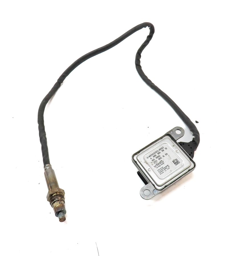 Thumbnail 4: 2009 MERCEDES ML320 (W164) 3.0L (OM642) ENGINE NOX NITROGEN OXIDE SENSOR