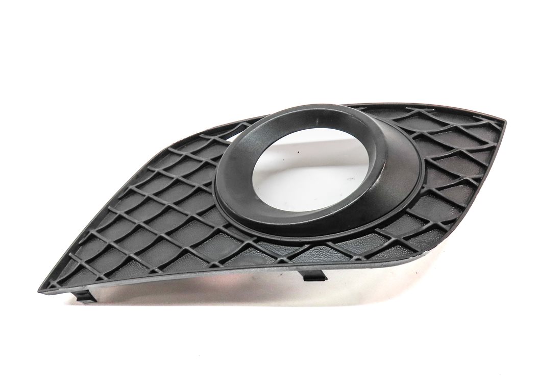 Thumbnail 2: 2009 MERCEDES ML320 (W164) FRONT LEFT DRIVER LOWER FOG LIGHT LAMP TRIM GRILLE