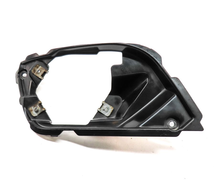 Thumbnail 4: 09 MERCEDES ML320 W164 FRONT RIGHT PASSENGER LOWER FOG LIGHT LAMP MOUNT BRACKET
