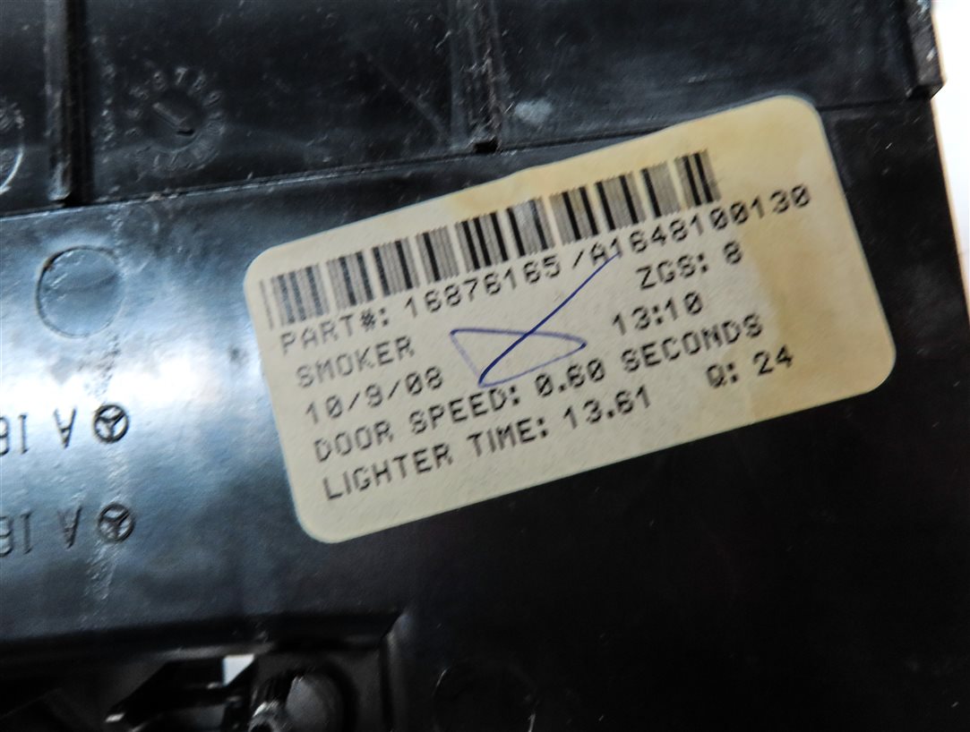 Thumbnail 8: 2009 MERCEDES ML320 (W164) FRONT CENTER CONSOLE ASHTRAY w/ 12V SOCKET (Fineline)