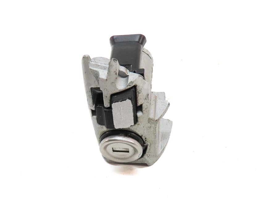 Thumbnail 4: 2009 MERCEDES ML320 (W164) FRONT LEFT DRIVER DOOR LOCK CYLINDER w/ KEY SET/2