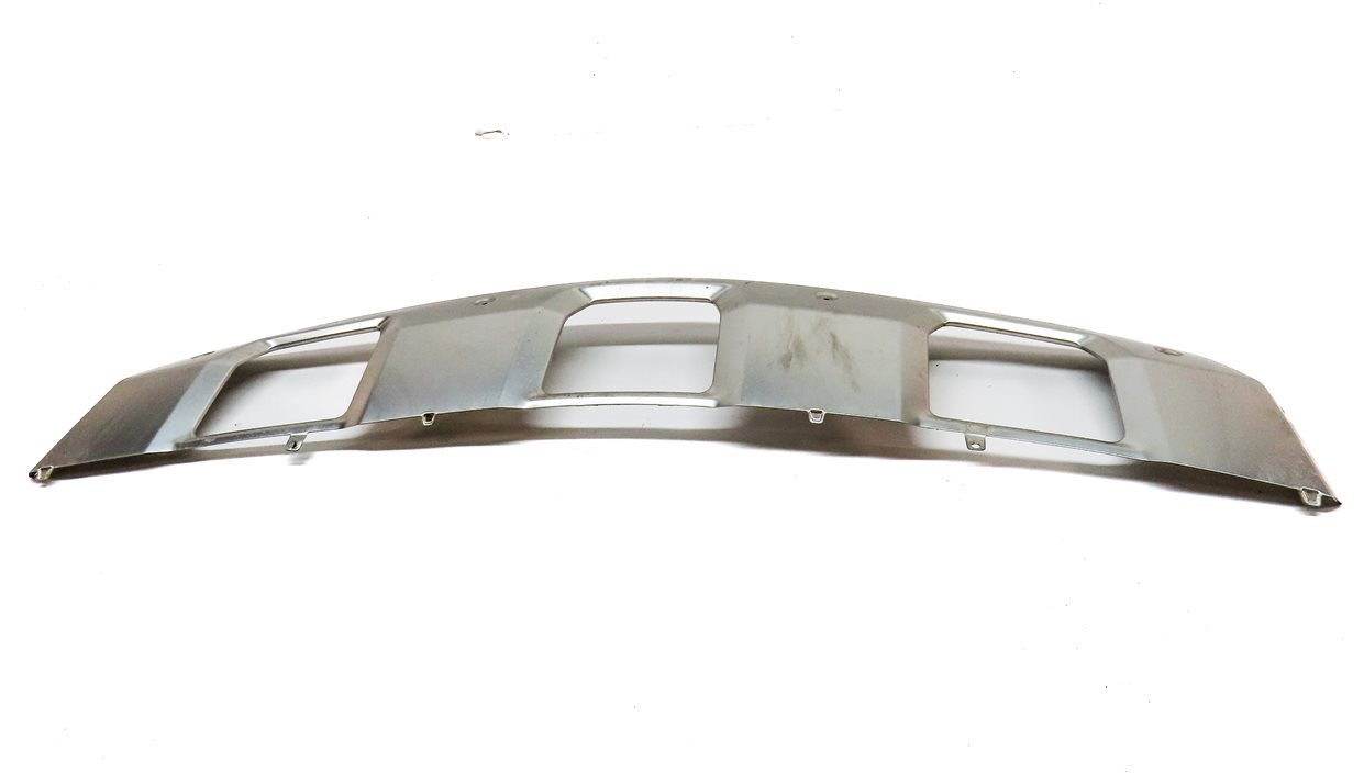Thumbnail 4: 2009 MERCEDES ML320 (W164) FRONT LOWER BUMPER SCUFF PLATE SHIELD PANEL (CHROME)