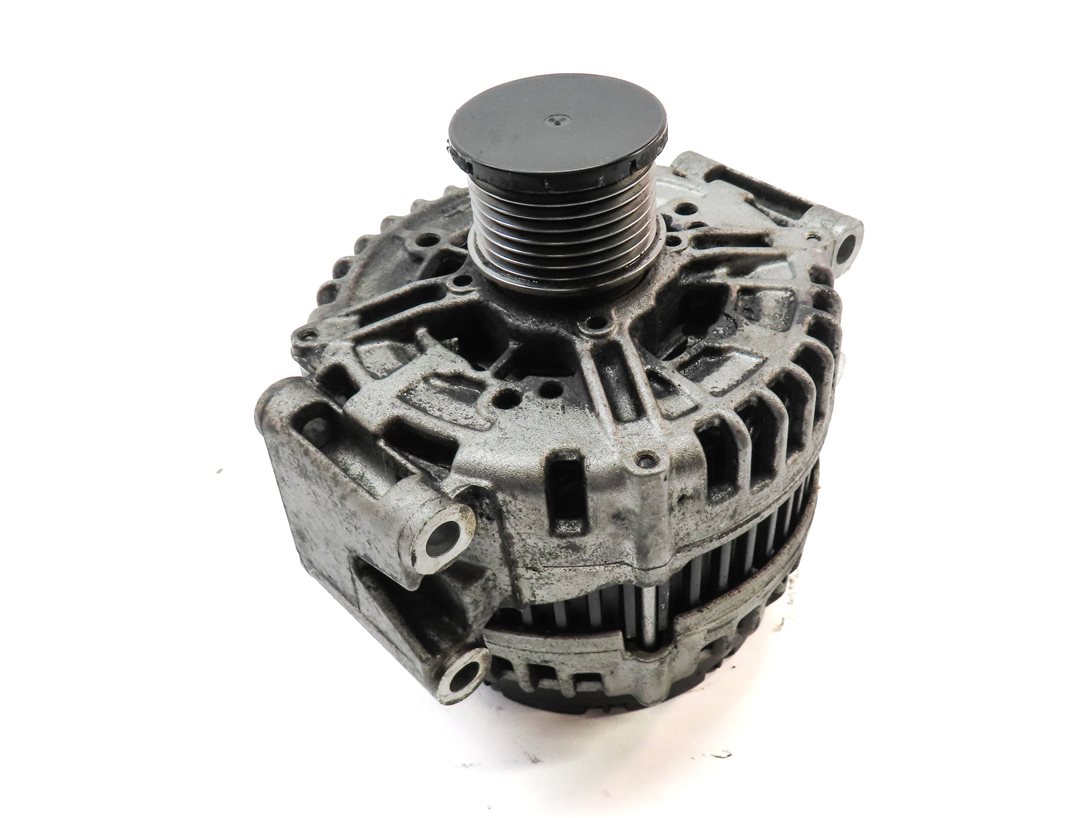 Thumbnail 2: 07-09 MB GL320 ML320 (X164 W164) 3.0L OM642 DIESEL ENGINE 180 AMP ALTERNATOR