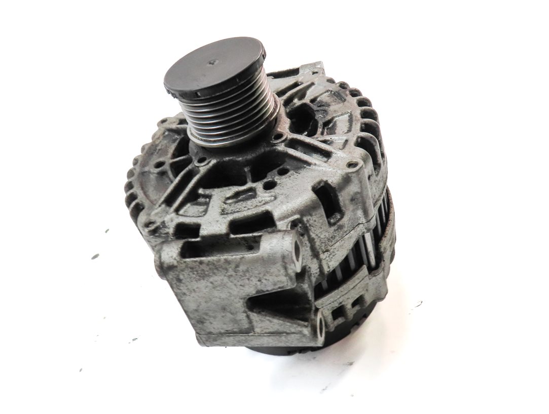 Thumbnail 3: 07-09 MB GL320 ML320 (X164 W164) 3.0L OM642 DIESEL ENGINE 180 AMP ALTERNATOR
