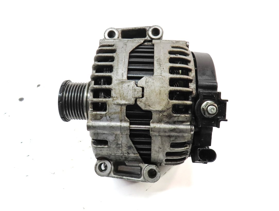 Thumbnail 6: 07-09 MB GL320 ML320 (X164 W164) 3.0L OM642 DIESEL ENGINE 180 AMP ALTERNATOR