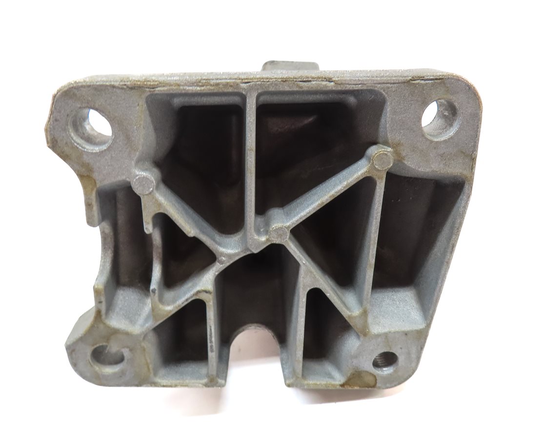 Thumbnail 5: 2014 RANGE ROVER SPORT (L494) 3.0L LEFT & RIGHT ENGINE MOTOR MOUNT BRACKET SET/2
