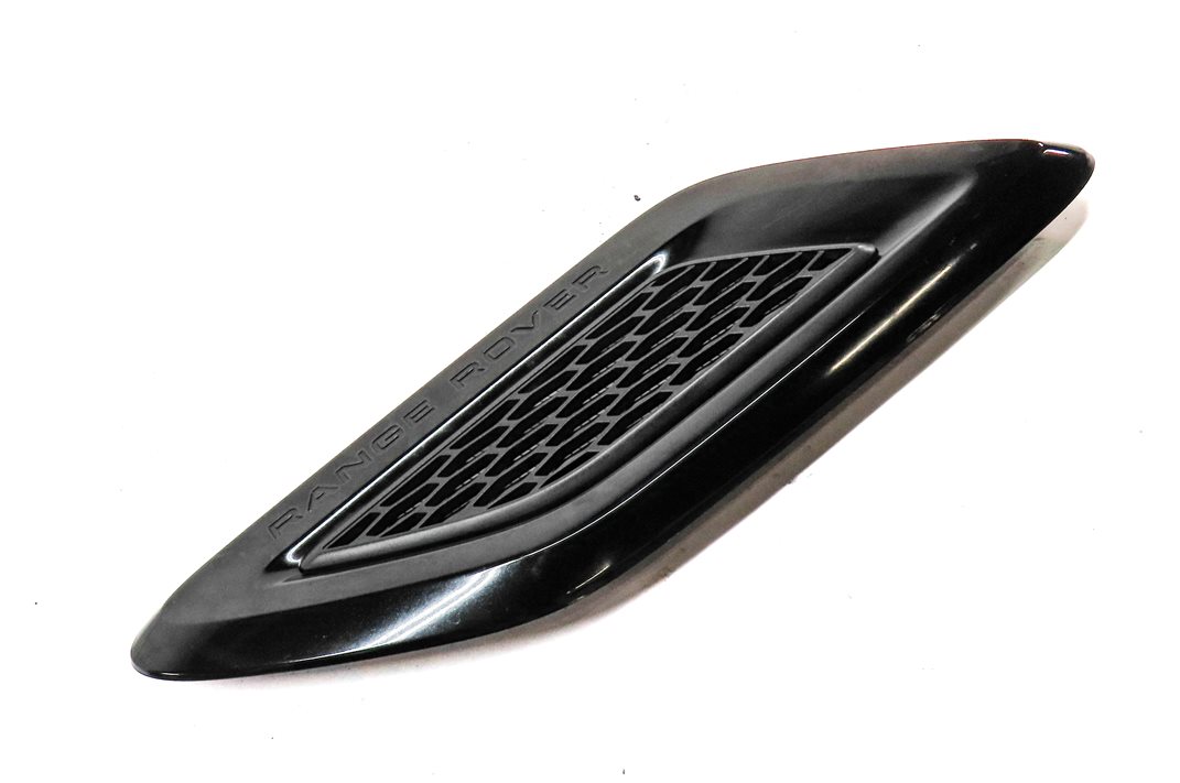 Thumbnail 3: 2014 RANGE ROVER SPORT (L494) FRONT LEFT DRIVER UPPER HOOD VENT GRILLE TRIM