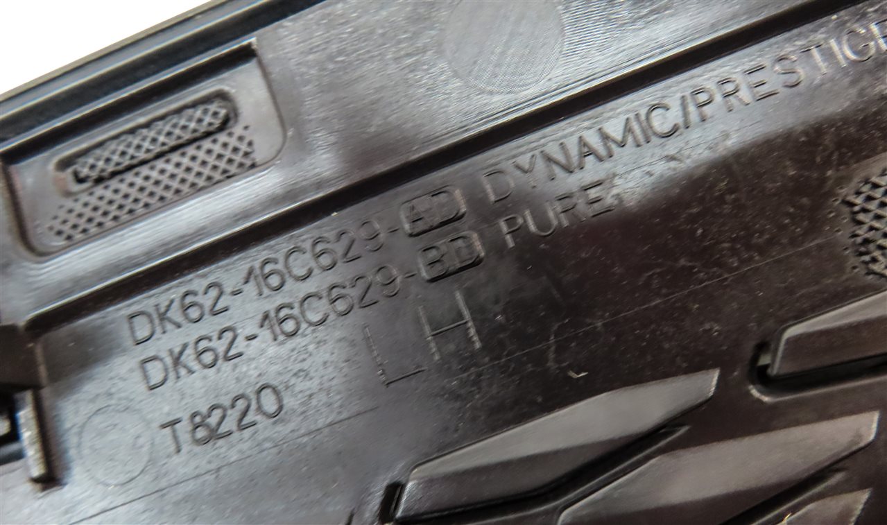 Thumbnail 6: 2014 RANGE ROVER SPORT (L494) FRONT LEFT DRIVER UPPER HOOD VENT GRILLE TRIM