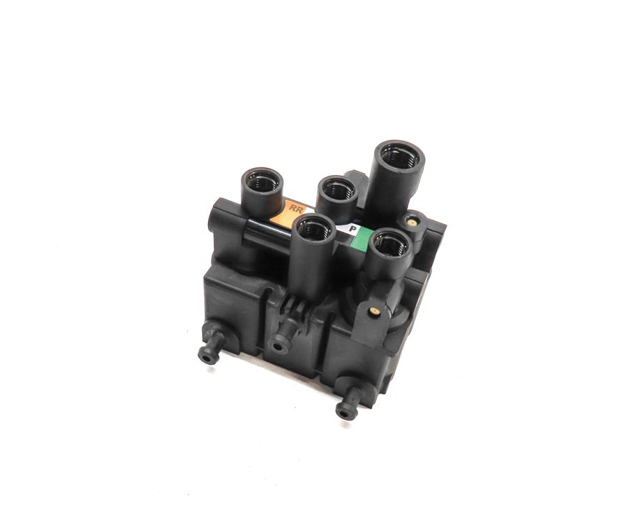 Thumbnail 1: 2014 RANGE ROVER SPORT (L494) REAR AIR SUSPENSION TRANSFER RELIEF VALVE BLOCK