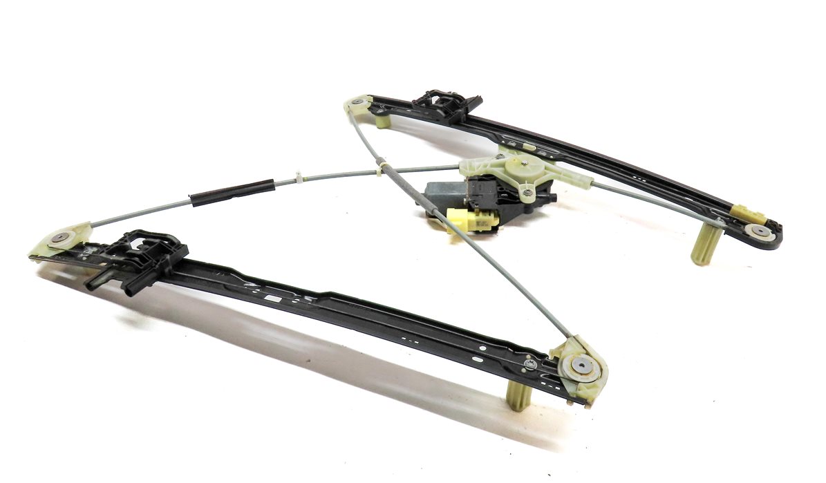 Thumbnail 1: 14-20 RANGE ROVER SPORT (L494) FRONT RIGHT PASSENGER WINDOW REGULATOR w/ MOTOR