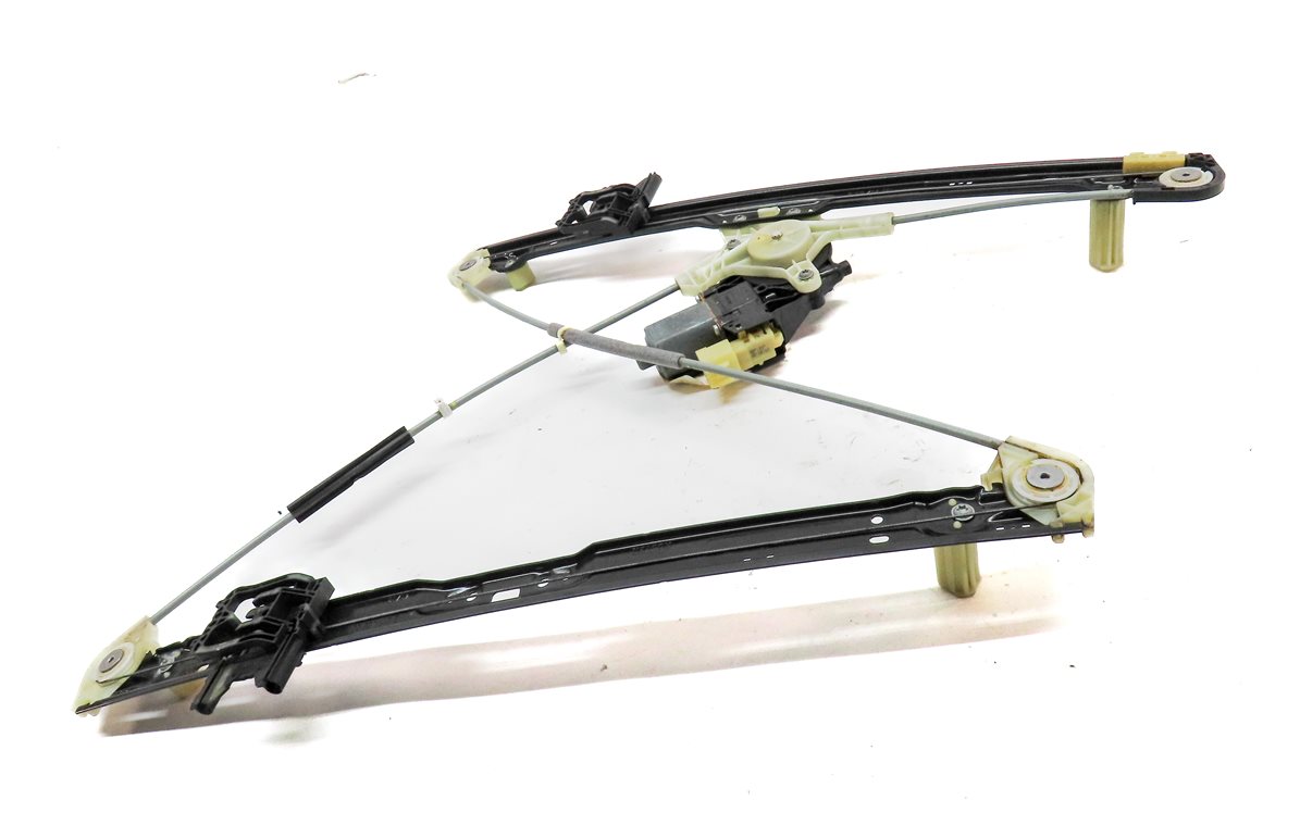 Thumbnail 2: 14-20 RANGE ROVER SPORT (L494) FRONT RIGHT PASSENGER WINDOW REGULATOR w/ MOTOR