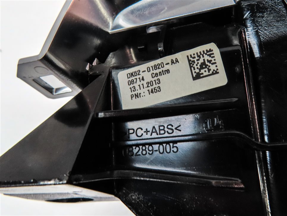 Thumbnail 6: 2014 RANGE ROVER SPORT (L494) FRONT CENTER DASH HEAT AIR AC DUAL VENT (Black)
