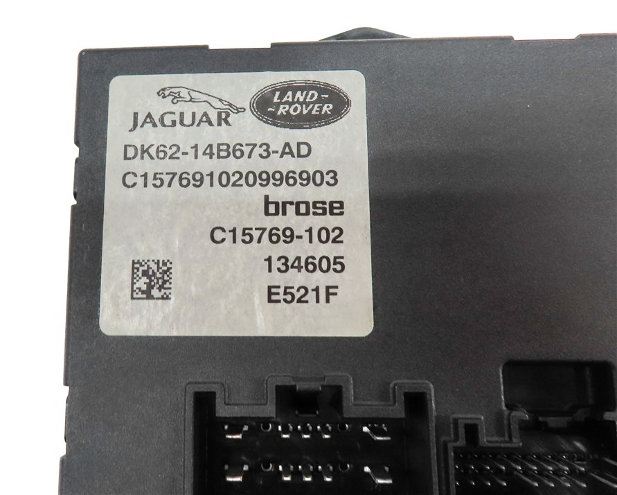 Thumbnail 4: 2014-2015 RANGE ROVER SPORT (L494) REAR TRUNK LIFT LIFTGATE CONTROL MODULE