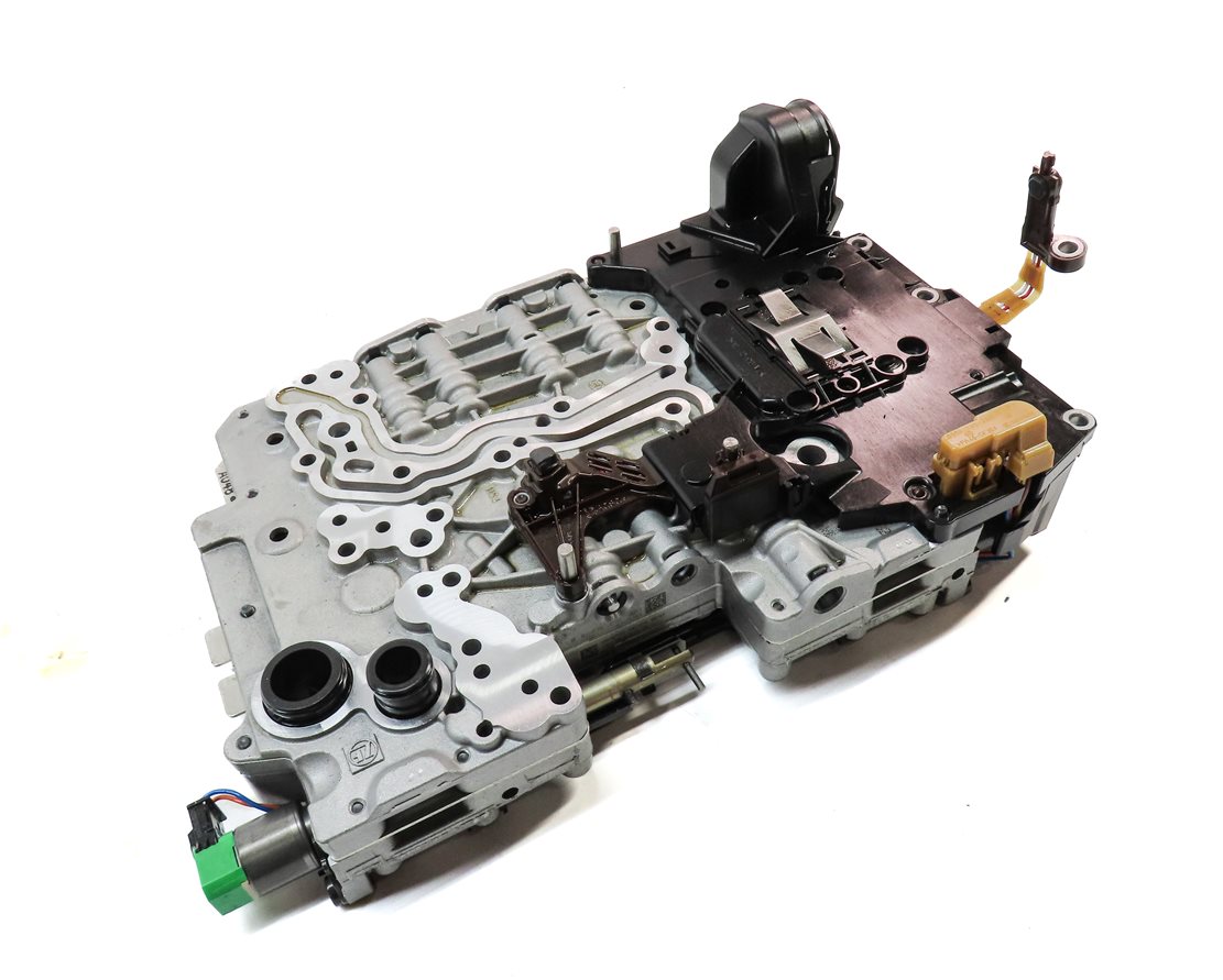 Thumbnail 3: 14-16 LR4 RANGE ROVER SPORT (L494) 3.0L 8HP-70 AUTOMATIC TRANSMISSION VALVE BODY