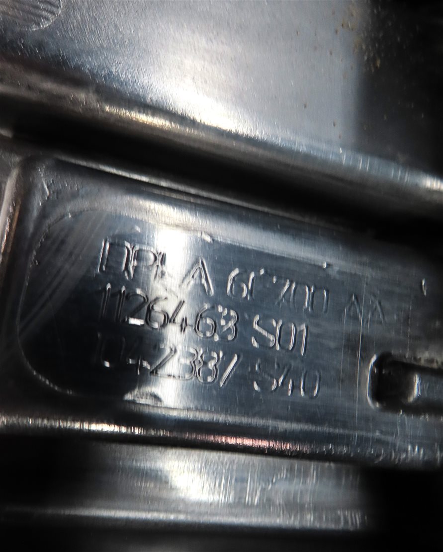 Thumbnail 6: 2014 RANGE ROVER SPORT (L494) 3.0L SUPER ENGINE AIR CLEANER RESONATOR TUBE PIPE