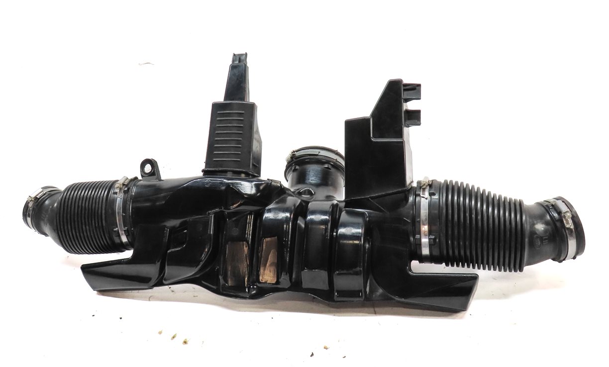 Thumbnail 8: 2014 RANGE ROVER SPORT (L494) 3.0L SUPER ENGINE AIR CLEANER RESONATOR TUBE PIPE