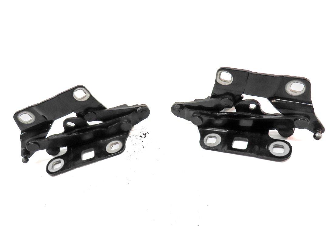 Thumbnail 2: 12-19 MERCEDES GL ML (W166 X166) FRONT LEFT & RIGHT HOOD HINGE SET (Black)