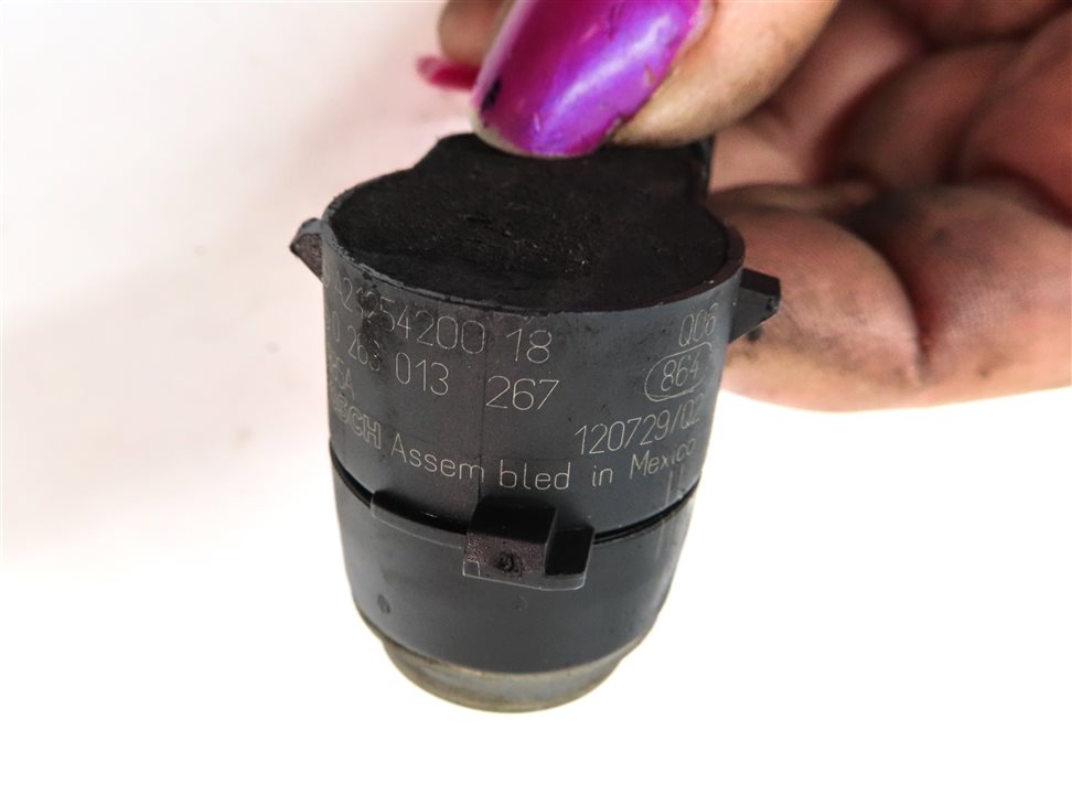 Thumbnail 4: 13 ML550 W166 FRONT PARK ASSIST PDC DISTANCE CONTROL SENSOR SET/4 (Black)