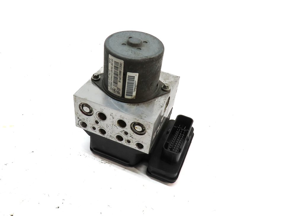 2012-2013 MERCEDES GL ML CLASS (W166 X166) ABS ANTI LOCK BRAKE PUMP w/ MODULE
