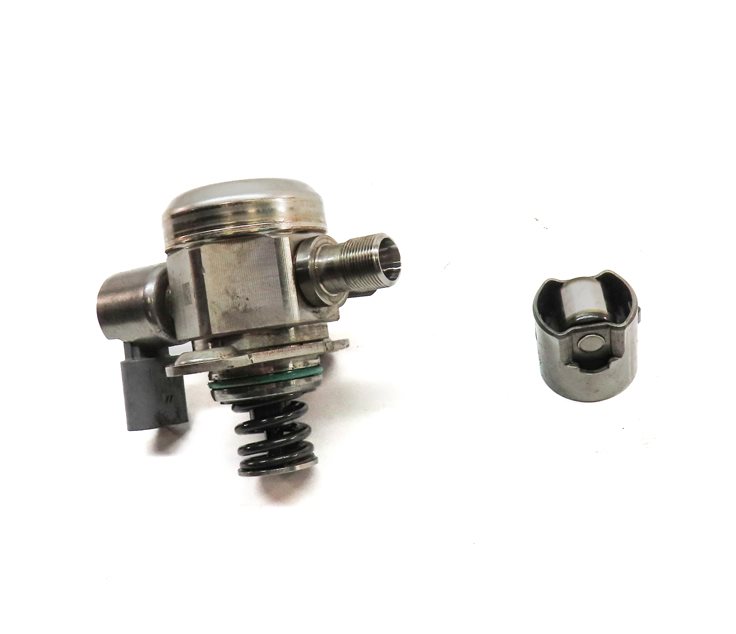 Thumbnail 2: 2011-2020 MERCEDES E500 E550 S600 SL450 SL550 GL550 LEFT MECHANICAL FUEL PUMP