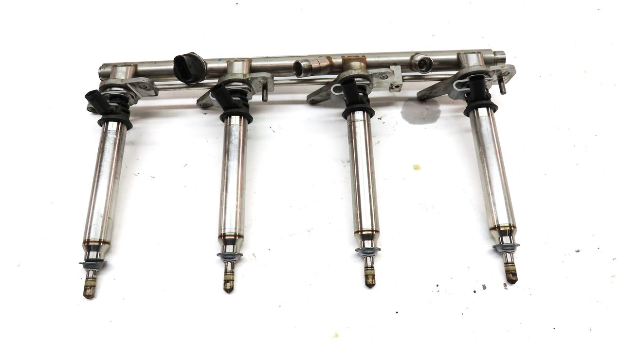 Thumbnail 10: 2013 MERCEDES ML550 (W166) 4.6L (278.928) ENGINE FUEL INJECTOR SET w/ RAILS