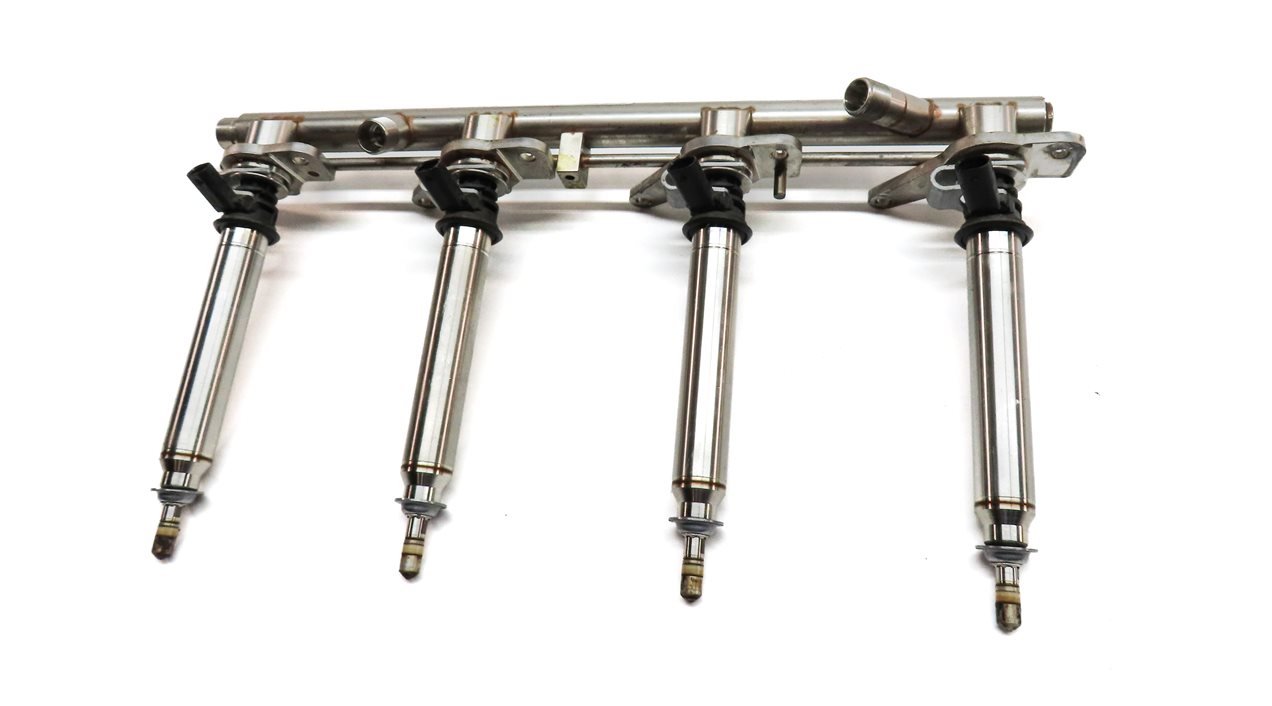 Thumbnail 4: 2013 MERCEDES ML550 (W166) 4.6L (278.928) ENGINE FUEL INJECTOR SET w/ RAILS