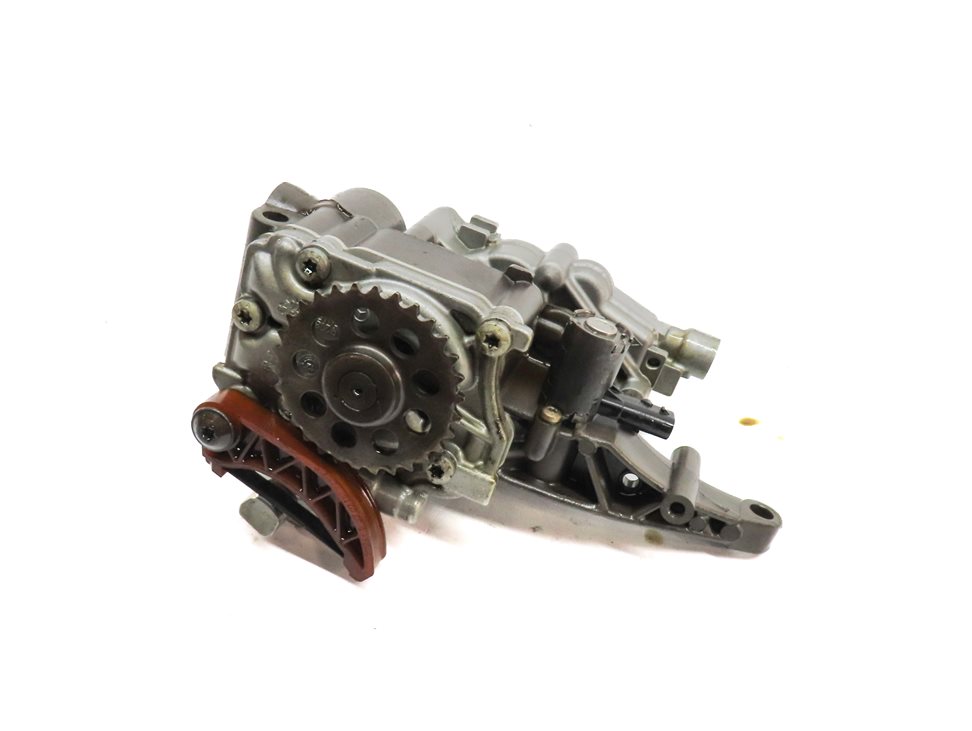 2013 MERCEDES ML550 (W166) 4.6L (278.928) ENGINE MOTOR OIL FLUID PUMP
