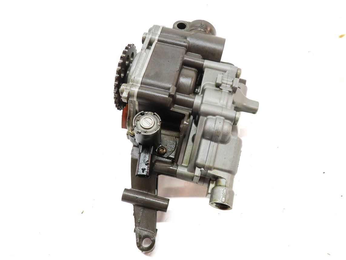Thumbnail 4: 2013 MERCEDES ML550 (W166) 4.6L (278.928) ENGINE MOTOR OIL FLUID PUMP