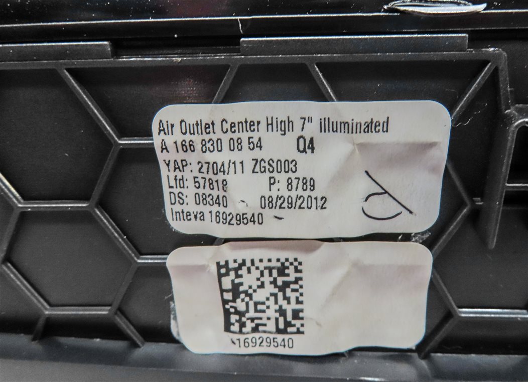 Thumbnail 7: 2013 MERCEDES ML550 (W166) FRONT CENTER DASH HEAT AIR AC DUAL VENT SCREEN TRIM