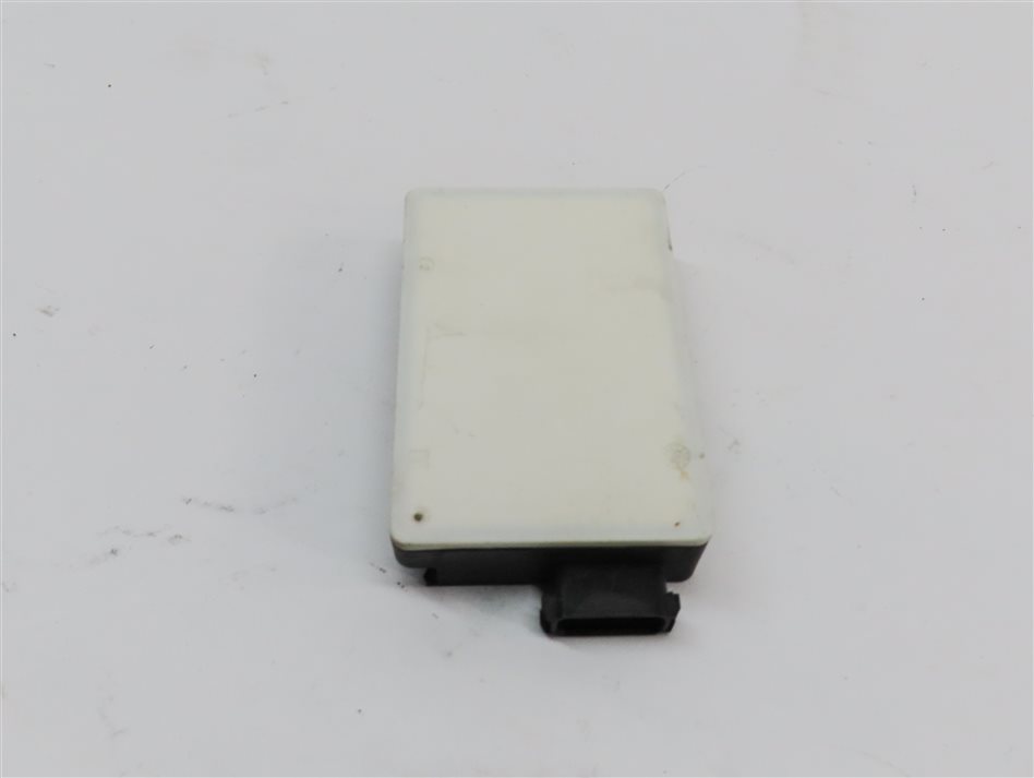 Thumbnail 5: 13 MERCEDES ML550 W166 FRONT RADAR COLLISION AVOIDANCE SENSOR MODULE