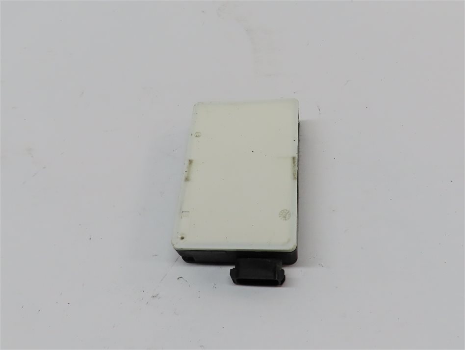 Thumbnail 5: 2013 MERCEDES ML550 (W166) REAR DRIVER ASSIST BLIND SPOT RADAR SENSOR MODULE