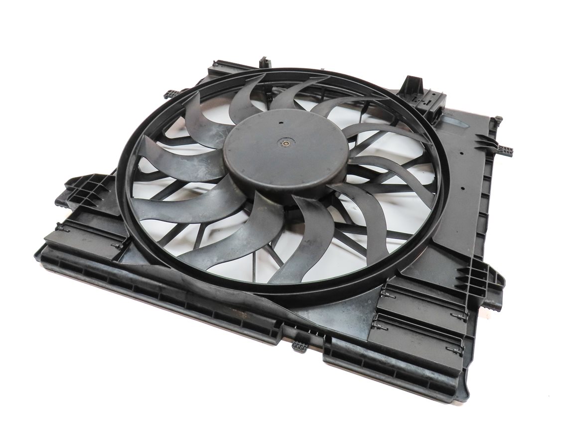 13-19 MERCEDES GL350 GL450 GL550 GLE ML250 ML400 ML550 (W166 X166) COOLING FAN