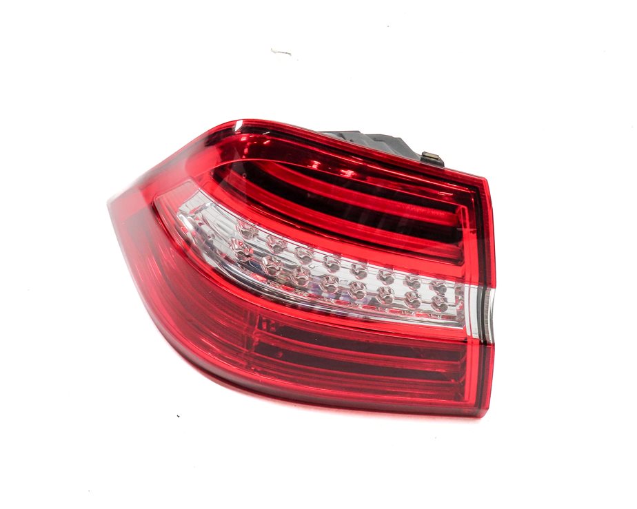 12-15 MERCEDES ML CLASS (W166) LEFT DRIVER REAR LED TAILLIGHT BRAKE LIGHT LAMP