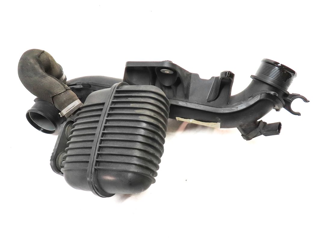 Thumbnail 2: 13 AUDI A5 (B8 8T) 2.0L (CPMA) ENGINE INTERCOOLER PRESSURE PIPE HOSE DAMPER BOX