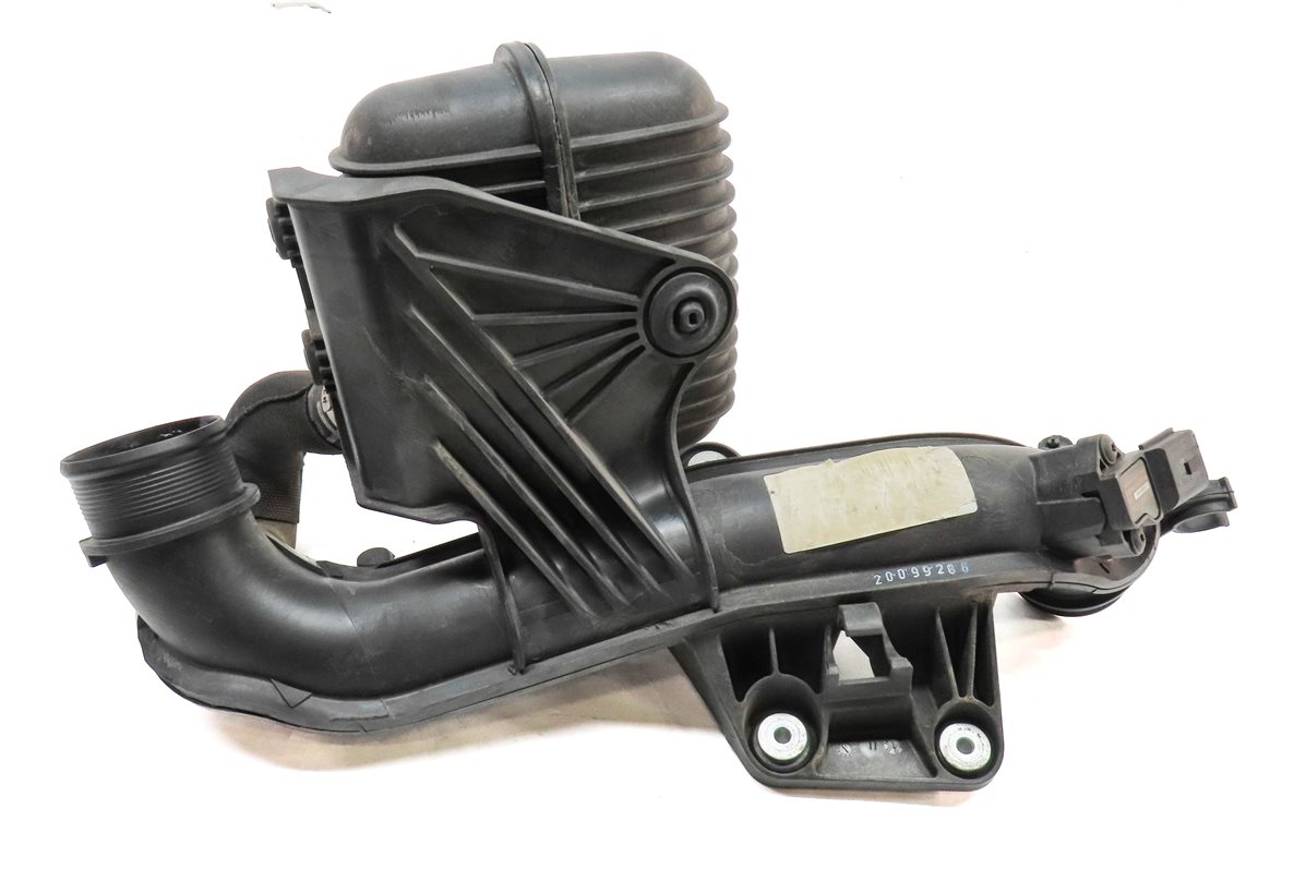 Thumbnail 4: 13 AUDI A5 (B8 8T) 2.0L (CPMA) ENGINE INTERCOOLER PRESSURE PIPE HOSE DAMPER BOX
