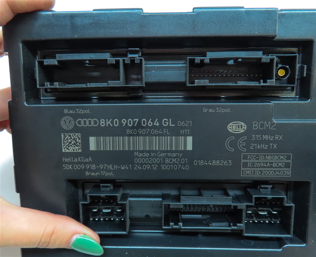 Thumbnail 17: 2013 AUDI A5 (B8 8T) 2.0L SPEEDOMETER BODY ENGINE MODULE & KEY SET BCM ECM ECU