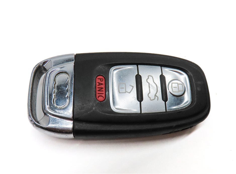 Thumbnail 7: 2013 AUDI A5 (B8 8T) 2.0L SPEEDOMETER BODY ENGINE MODULE & KEY SET BCM ECM ECU