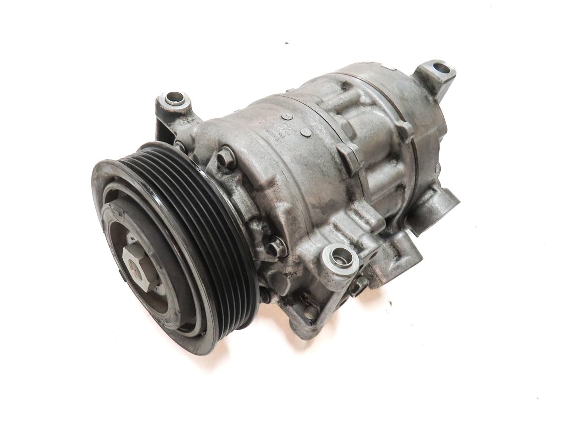 Thumbnail 3: 17-20 AUDI A4 A5 A6 (B9 F5 8W 8WS) 2.0L CYMC TURBO ENGINE A/C COMPRESSOR PUMP
