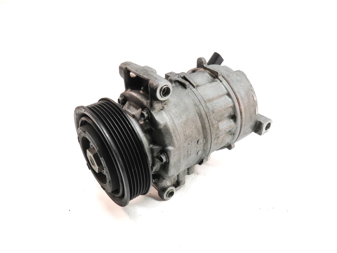 Thumbnail 7: 17-20 AUDI A4 A5 A6 (B9 F5 8W 8WS) 2.0L CYMC TURBO ENGINE A/C COMPRESSOR PUMP