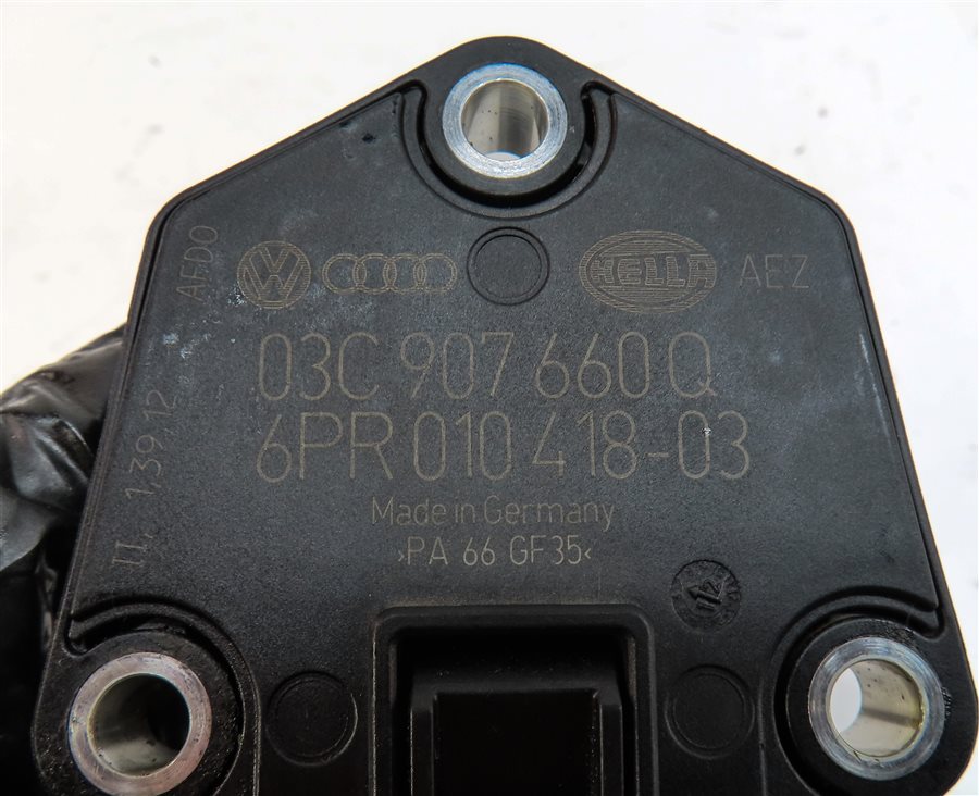 Thumbnail 6: 2013 AUDI A5 (B8 8T) 2.0L (CPMA) ENGINE MOTOR OIL FLUID LEVEL SENSOR MODULE
