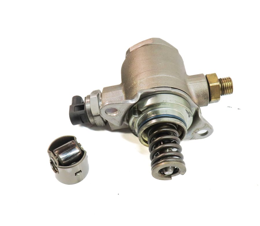 Thumbnail 2: 13-17 AUDI A4 A5 A6 Q5 TT (B8 C7 8K 8T 8R MK3) 2.0L ENGINE MECHANICAL FUEL PUMP