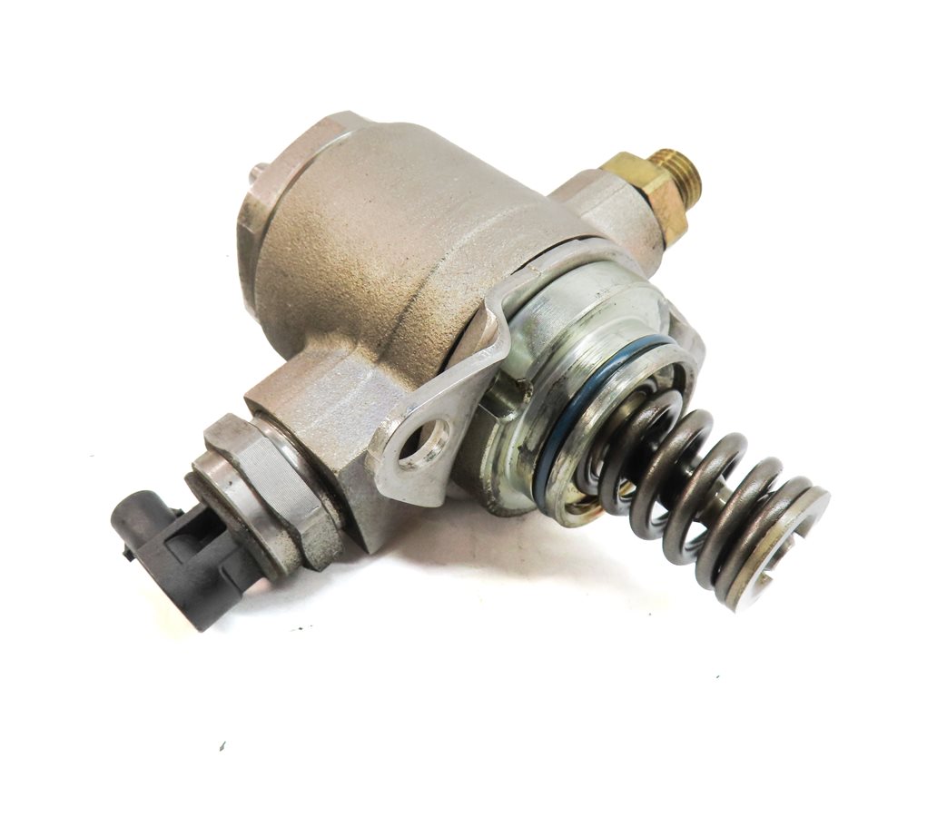 Thumbnail 5: 13-17 AUDI A4 A5 A6 Q5 TT (B8 C7 8K 8T 8R MK3) 2.0L ENGINE MECHANICAL FUEL PUMP